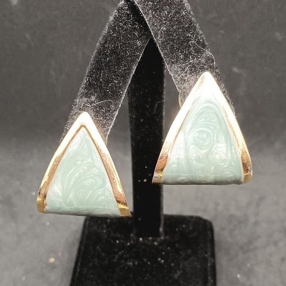Vintage Jewelry - Vintage Green and Gold Geometric Earrings